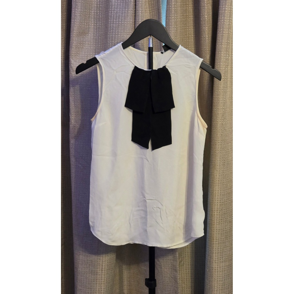 Theory Silky Sleeveless Tank Top Women's Small Back Button‎ Up Bow Tie Detail